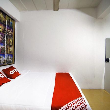 Oyo 560 Chang Hostel Suvarnabhumi Bangkok Eksteriør billede